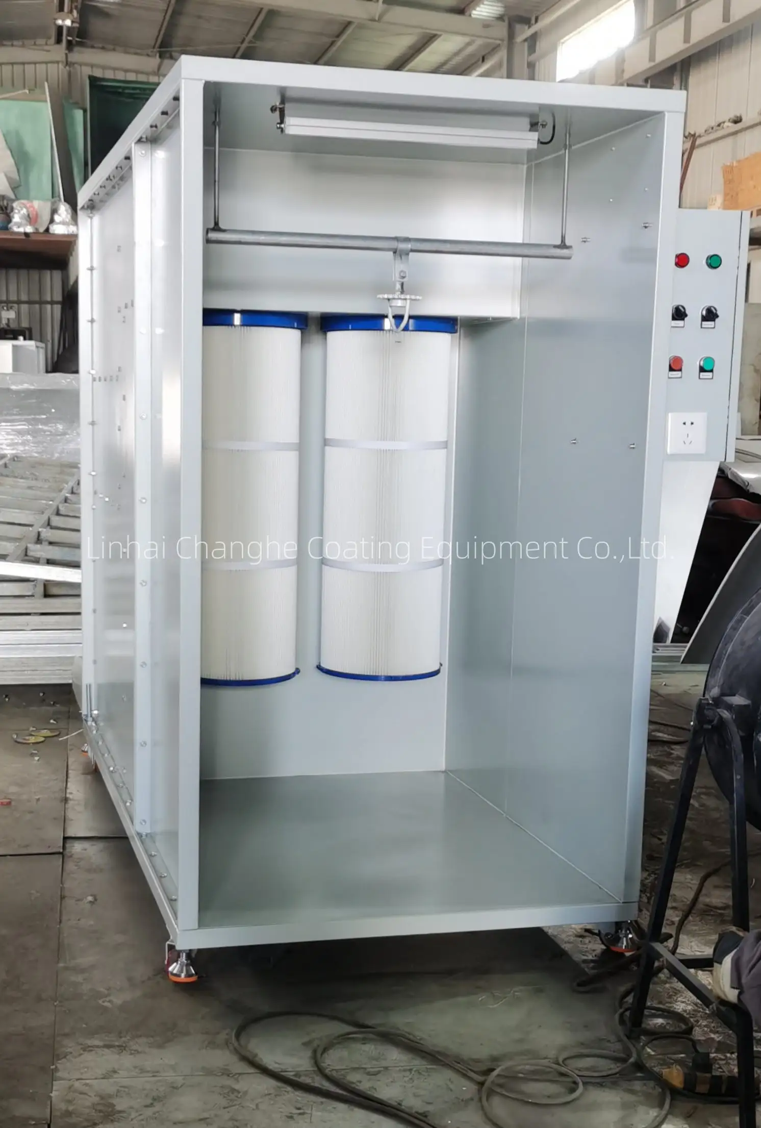 Changhe Portable Secondary Filtration Spray Paint Booth Manual Electrostatic Powder Coating Booth Environmental Powder Recovery