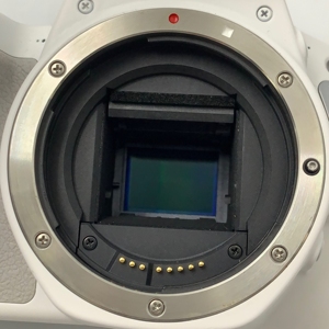 Appareil photo reflex numérique <span class=keywords><strong>Canon</strong></span> 200D d'occasion avec objectif 18-55 mm IS, écran tactile 24,2 MP + <span class=keywords><strong>WiFi</strong></span>, capteur CMOS APS-C - Product Image 6
