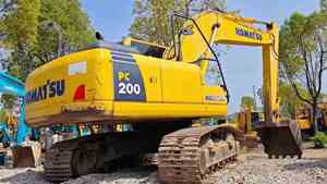 รถขุดไฮดรอลิกแบบตีนตะขาบ Komatsu Pc200 ของแท้จากญี่ปุ่น ขนาด 20 ตัน พร้อมเครื่องยนต์ มอเตอร์ และปั๊ม ความจุบุ้งกี๋ 1.22 ลบ.ม. รับประกัน 1 ปี - Product Image 2