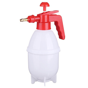 Refillable Outdoor Carwash White Plastic Water <b>Sprayer</b> Bottle for Gardens - Product Image 6