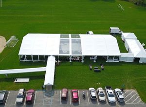 Tentes extérieures d'auvent de partie de tente de <span class=keywords><strong>barnum</strong></span> de chapiteau de mariage de doublure de plafond clair d'envergure pour des événements <span class=keywords><strong>prix</strong></span> usine de <span class=keywords><strong>barnum</strong></span> - Product Image 4