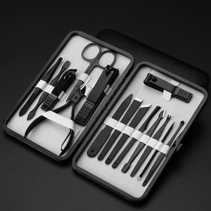 Juego de <span class=keywords><strong>manicura</strong></span> <span class=keywords><strong>y</strong></span> <span class=keywords><strong>pedicura</strong></span> profesional de 18 piezas, cortaúñas con estuche de viaje de cuero negro, juego de <span class=keywords><strong>manicura</strong></span> <span class=keywords><strong>y</strong></span> <span class=keywords><strong>pedicura</strong></span> - Product Image 2