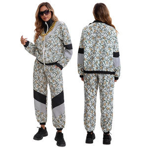 Ensemble de survêtement pour femmes, imprimé dollar, 80% polyester, streetwear, séchage rapide, vêtements de sport, taille adulte 8104, style unisexe, design simple - Product Image 1
