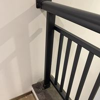 Foshan extérieur en aluminium porche système de garde-corps balustrade en verre résistant à l'eau pour balcon ferme parc chambre sous-sol escaliers