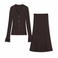 Robe longue côtelée marron foncé pour femme, col polo, manches longues, vente en gros pour boutiques