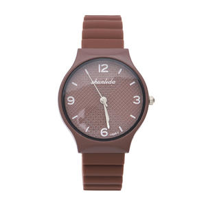 Nuevos Relojes Digitales Redondos Sencillos de Moda para Mujer con Correa de Silicona - Product Image 5
