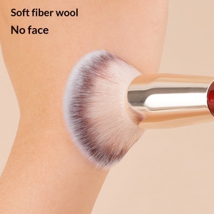 Brocha de Maquillaje Multifunción de Una Sola Cabeza con Mango Metálico, <span class=keywords><strong>para</strong></span> Base, Colorete, Polvo Suelto e Iluminador, con Pelo Sintético - Product Image 5