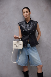 Bolsos <span class=keywords><strong>de</strong></span> Cuero al por Mayor, <span class=keywords><strong>Bajo</strong></span> MOQ, Bolsos <span class=keywords><strong>de</strong></span> Cuero Genuino, Estilo Vintage, con Solapa, Tipo Satchel, para Boutiques - Product Image 4