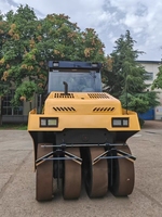 Compacteur à tambour simple léger et flexible de 10 tonnes avec moteur Cummins de 75 kW à haute efficacité pour la réparation des routes rurales et les petits projets municipaux