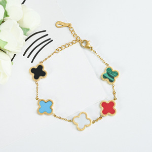 Pulsera de moda sencilla y con personalidad, de acero inoxidable 18k, chapada, con diseño de trébol de cuatro hojas, para <span class=keywords><strong>mujer</strong></span>, no se desvanece, estilo estudiantil. - Product Image 4