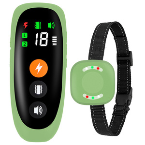 Collar de Adiestramiento para Perros PT085 PT087 PT088 PT085G, Impermeable, 800m, para Múltiples Razas, con Control Remoto - Product Image 3
