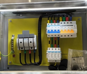 Système solaire connecté au réseau 10KW -100KW <span class=keywords><strong>AC</strong></span> Boîte de jonction connectée au réseau - Product Image 5