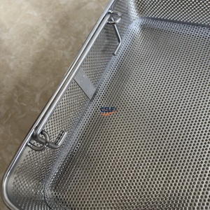 Panier de stérilisation à haute température en acier inoxydable BS-2700 avec poignée pour une utilisation en cuisine - Product Image 3