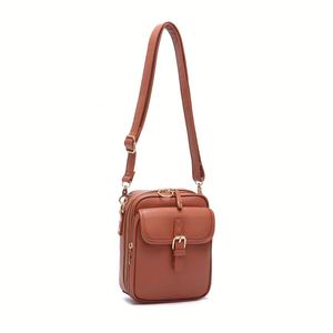 Sac bandoulière carré moyen en cuir PU rétro européen pour femme avec fermeture éclair et chaînes, pochette pour téléphone pour les loisirs et les voyages - Product Image 1