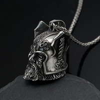 Vente en gros sur mesure Collier en acier inoxydable rétro celtique cyclope guerrier homme casque équitation pendentif pour hommes