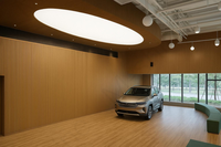 Écran LED COB intérieur M-Shine pour affichage vidéo, idéal pour aéroports, établissements scolaires, commerces de détail, centres commerciaux, métros et ascenseurs (OEM)