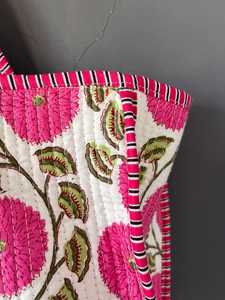 Bolso Tote Acolchado de Algodón con Estampado de Bloques, Hecho a Mano, Ligero, Lavable, Elegante, para Viajes, Compras, Bolso de Hombro - Product Image 3