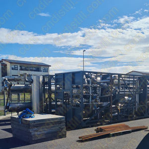 Destilería Modular de 1000 litros por día, destilador de reflujo de etanol, línea de producción de vodka para obtener etanol 95%-96% continuo - Product Image 2