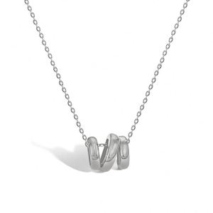 Nouveau collier pendentif Dylam en argent S925 plaqué or 18 carats, surface lisse, motif vague d'eau torsadée, style minimaliste - Product Image 1