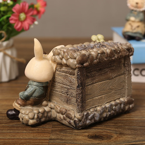 Calendario de Cabina de Conejo Maestro Gu, Decoración de Escritorio de Madera Maciza y Resina, Decoración para Oficina y Hogar - Product Image 4