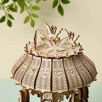 Modèle de carrousel en bois 3D en gros, puzzles en bois 3D DIY pour adultes, kit de décoration artisanale fait main