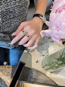 Anello Personalizzato Vintage in Oro 18K <span class=keywords><strong>con</strong></span> Rubino Rosso Sangue di Piccione Design a Fisarmonica per Matrimoni <span class=keywords><strong>e</strong></span> Feste - Product Image 3