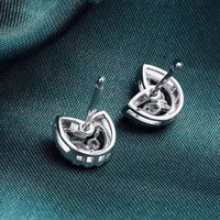 Kadınlar için Kübik Zirkonya Kedi Küpe, 11mm, Beyaz Altın Kaplama Pirinç Kore Tarzı Hayvan Kulak Çivileri, Beyaz Altın