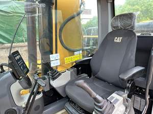 รถขุดดินระบบไฮดรอลิกตีนตะขาบมีขนาดใหญ่ Eepa CE นำเข้า320C Cat320GC ของจากญี่ปุ่น - Product Image 4