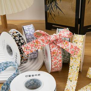 Ruban de col DIY imprimé floral scintillant écologique de 2,5 cm, 100 % polyester, pour vêtements, robes, chapeaux, nœuds faits main, style pastoral - Product Image 2