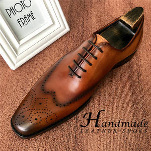 Chaussures en cuir pour hommes, décorées de cuir, style business décontracté, chaussures Oxford artisanales, chaussures de costume en cuir véritable - Product Image 3