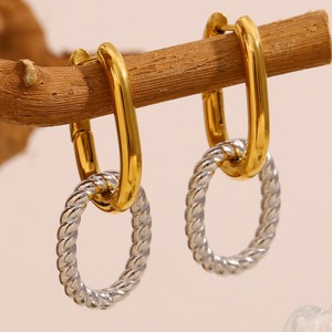 <span class=keywords><strong>Boucles</strong></span> d'oreilles en acier inoxydable plaqué or 18 carats à la mode à prix de gros Géométrique Dainty <span class=keywords><strong>Multi</strong></span>-ring Twist Twist Two Tone Color Matching - Product Image 1
