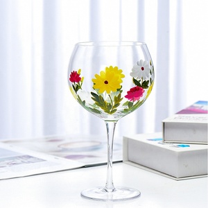 Offre Spéciale verres à <span class=keywords><strong>gin</strong></span> en cristal soufflant à la bouche avec plusieurs fleurs peintes à la main personnalisables - Product Image 5