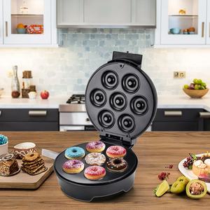 Toptan 1000W 7 delik yapışmaz pişirme plakası kolay temizlik için kontrollü <span class=keywords><strong>2</strong></span> <span class=keywords><strong>pilot</strong></span> ışıkları güç ve ısıtma için Donut yapma makinesi - Product Image 1