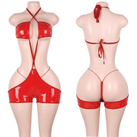 Ensembles de vêtements de danse exotique : shorts, bodys à bretelles en vinyle effet mouillé, culottes string, pour la pole dance, les spectacles sur scène et les tenues de club