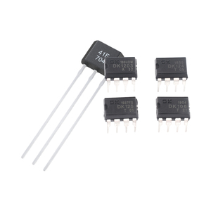 ไอซีแท้ 9FGP202AKLFT ตัวสร้างสัญญาณความถี่ 40VFQFN ออกแบบพิเศษสำหรับไอซีจับเวลา/ตั้งเวลาเฉพาะงาน - Product Image 1