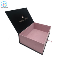 Vêtements cadeaux en velours personnalisés de luxe, emballage en carton pour offre spéciale