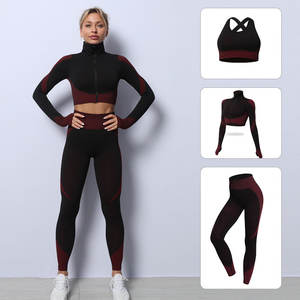 Conjuntos Deportivos de 3 Piezas <span class=keywords><strong>para</strong></span> Mujer al por Mayor: Leggings de Cintura Alta, Top Corto y Camiseta de Manga Larga <span class=keywords><strong>para</strong></span> <span class=keywords><strong>Gimnasio</strong></span> - Product Image 2