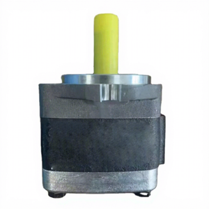 Pompe à engrenages hydraulique IPV 7/7/7-200/200/200 713 IPV/H/H 7/6/6-200/125/100 211 IPV7/ -160/611 - Product Image 1