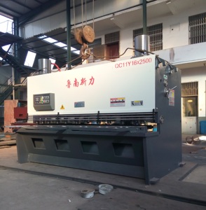 <span class=keywords><strong>Cisaille</strong></span> hydraulique CNC homologuée CE 16x2500mm, contrôlée par PLC, haute précision, pour la découpe de tôles galvanisées, occasion - Product Image 1