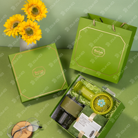 Nouveauté exquis panier-cadeau personnalisé Mini marguerite ventilateur et verre paille tasse et serviette pour mariage merci donnant coffret cadeau