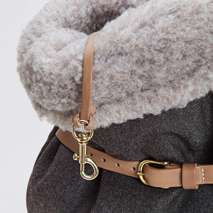 กระเป๋าเดินทางสำหรับสัตว์เลี้ยงสุดหรูพร้อมซับในหนังแกะ - Product Image 5