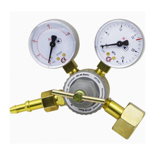 Dispositif de remplissage de gaz de style russe avec manomètres pour l'oxygène, le propane, l'acétylène, l'argon, l'hydrogène, l'hélium et le dioxyde de carbone. - Product Image 1
