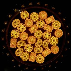 Kawaii Cute Glow in the Dark Simulated <b>Cookie</b> Biscuit Nail Charms Small Mini 3D Resin Flat Back Food Decoration for Nails - Product Image 3