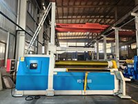 Machine à cintrer les tôles CNC à 4 rouleaux, équipement de pliage de tôles robuste pour la fabrication d'acier inoxydable