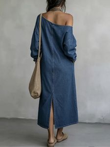 <span class=keywords><strong>Vestido</strong></span> <span class=keywords><strong>Vaquero</strong></span> de Manga Larga con Hombro Diagonal Asimétrico y Botones, Estilo Holgado, Colección Primavera-Otoño 2026 - Product Image 4