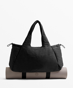 定制河豚手提包瑜伽包时尚轻质绗缝女式健身房购物者制造商生产 - Product Image 3