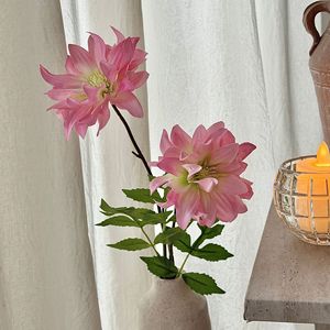 Fleurs artificielles de dahlias en soie blanche, haute simulation, branche unique, pour décoration de mariage et de maison - Product Image 3