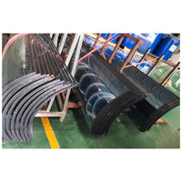 Produit phare : Verre courbé sur mesure, trempé, feuilleté et doublement renforcé, pour murs rideaux industriels et décorations de salles de bain de haute qualité