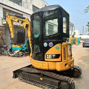 Excavatrice hydraulique de voie de Caterpillar Cat303Cr de petit prix mini excavatrice originale de chenille de bonne condition de travail du Japon en stock - Product Image 1