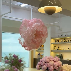 Peonías y Camelias Gigantes de Organza Transparente, Ideales para Decoración de Ventanas de Boda Los colores se pueden personalizar - Product Image 4